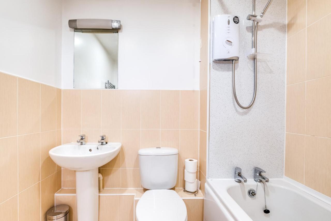 Ebra Stays - Luxury 2 Bedroom Apartment - Birmingham Kültér fotó