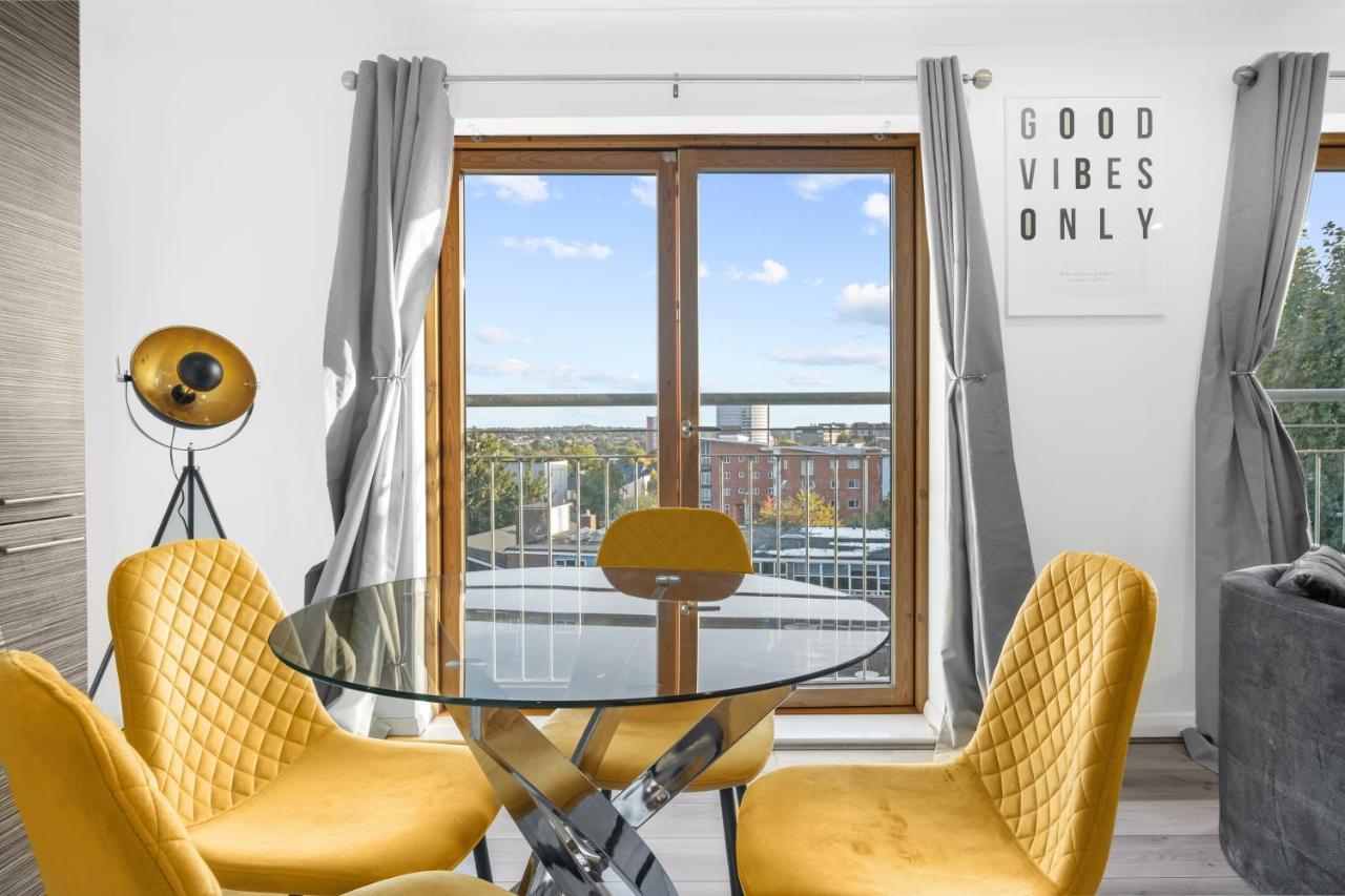 Ebra Stays - Luxury 2 Bedroom Apartment - Birmingham Kültér fotó