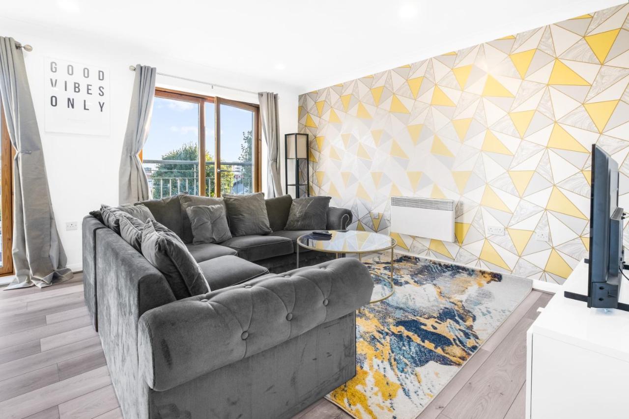Ebra Stays - Luxury 2 Bedroom Apartment - Birmingham Kültér fotó